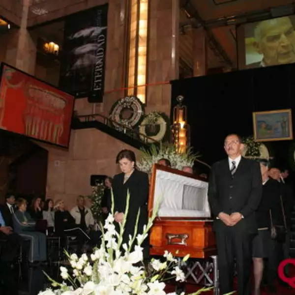 Sari Bermúdez, Saúl Juárez