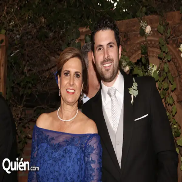 Alejandra Moreno,John McCarthy