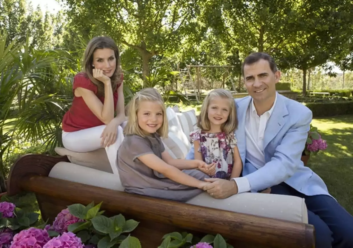 La Princesa es toda una madre protectora.