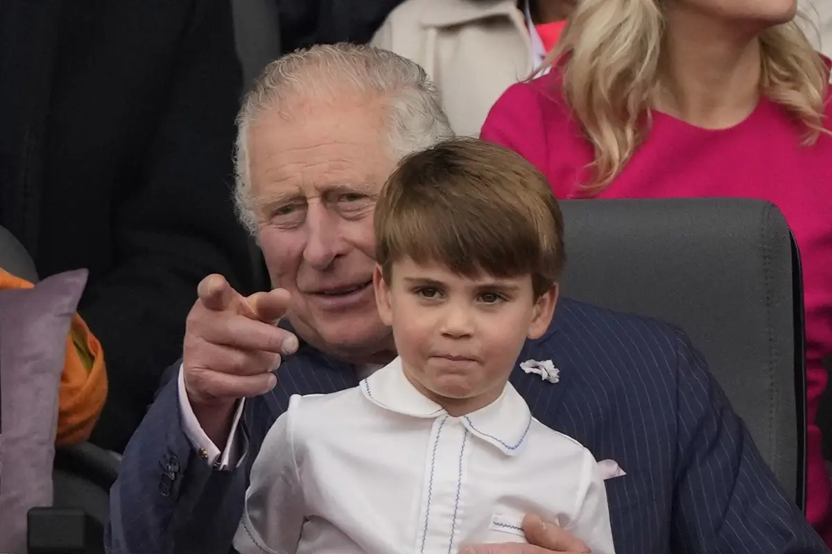El tierno gesto del príncipe Louis tras la muerte de la Reina Isabel II