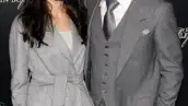 Con un look similar, las estrellas de Hollywood visitaron la capital francesa para la presentación de la película "El curioso caso de Benjamín Button".