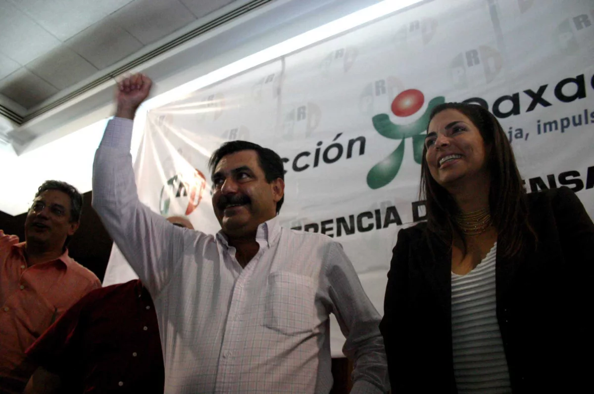 Los militantes inconformes dijeron que en caso de que no se respete su decición, votarán en contra del partido en las elecciones del 5 de junio.