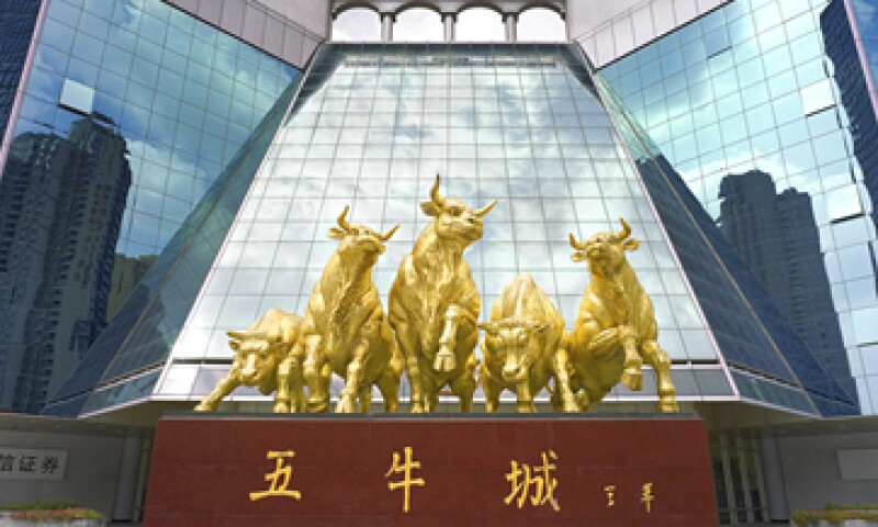 La OCDE anticipó que China superará a EU como la economía más grande del mundo en 2016. (Foto: Getty Images)