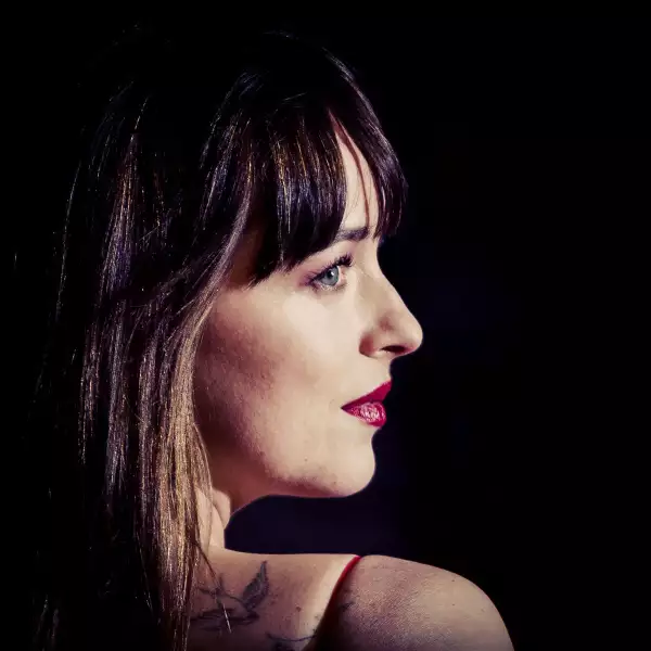 Dakota Johnson