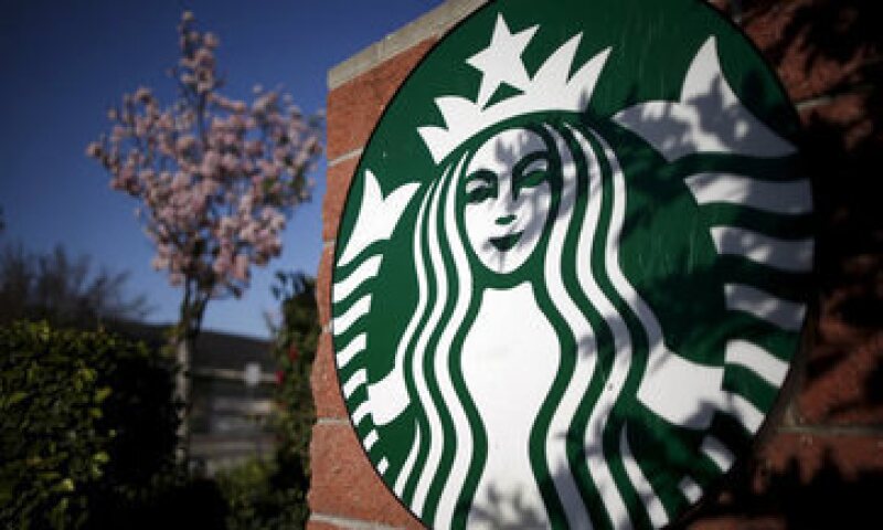Los hackers pueden obtener fondos directos de una cuenta bancaria a través de la app de Starbucks. (Foto: Getty Images )