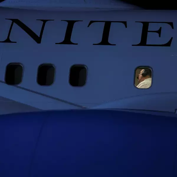 U.S. Secretary of State Pompeo arrives in London