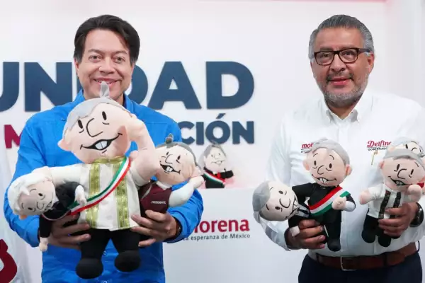 Mario Delgado en conferencia