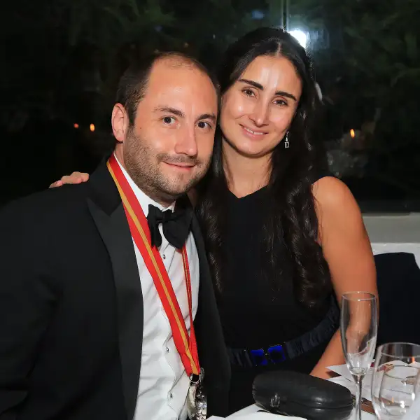 Aurelio Vélez y Alejandra Caly Mayor 