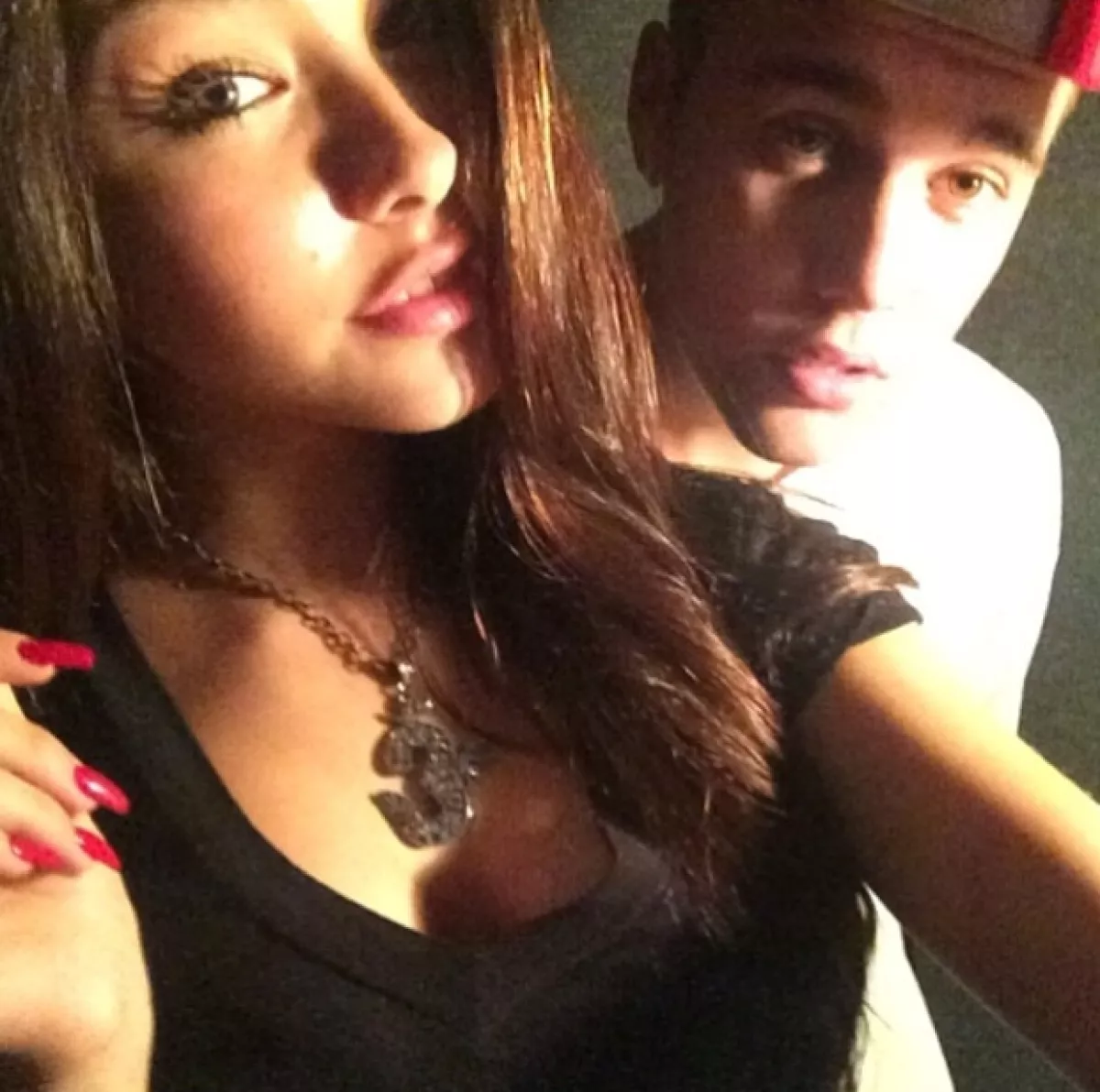 La mamá de Madison presumió todas las fotos que su hija se tomó con el cantante.