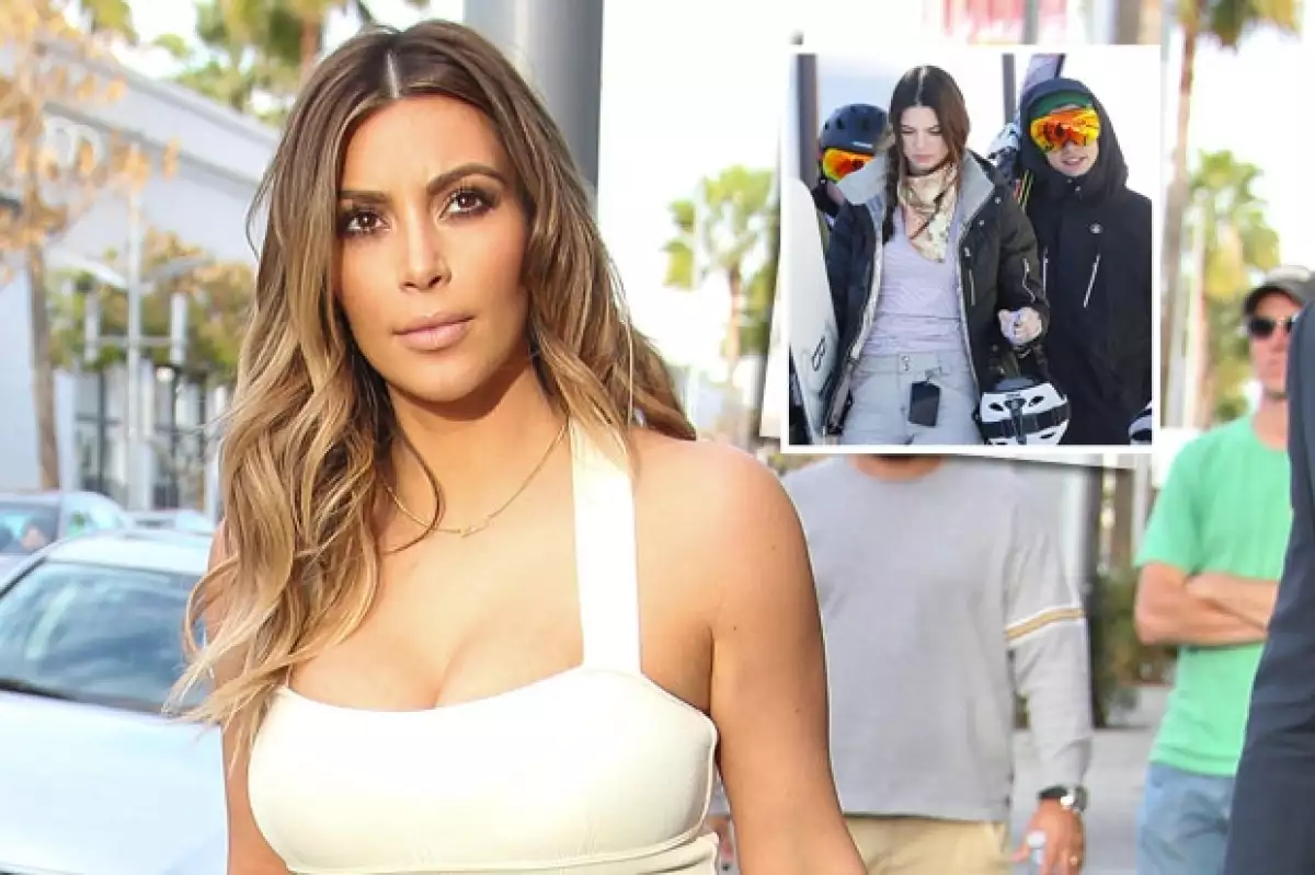 La estrella televisiva Kim Kardashian y sus hermanas, Kourtney y Khloé, han aconsejado a su media hermana que no se involucre demasiado con el cantante de One Direction