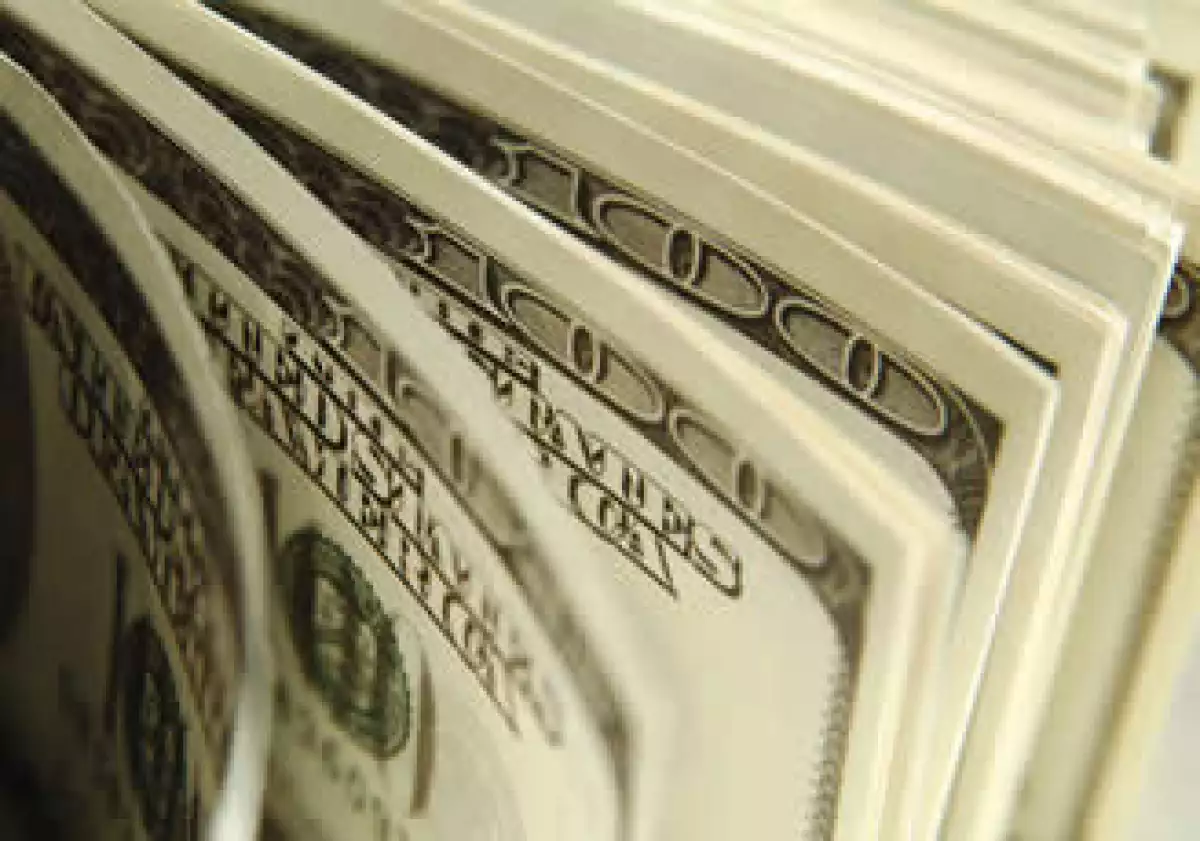 La inversión en dólares es la mejor opción para los más experimentados que tienen la agilidad de mover su dinero en búsca de mejores utilidades.  (Foto: Photos To Go)