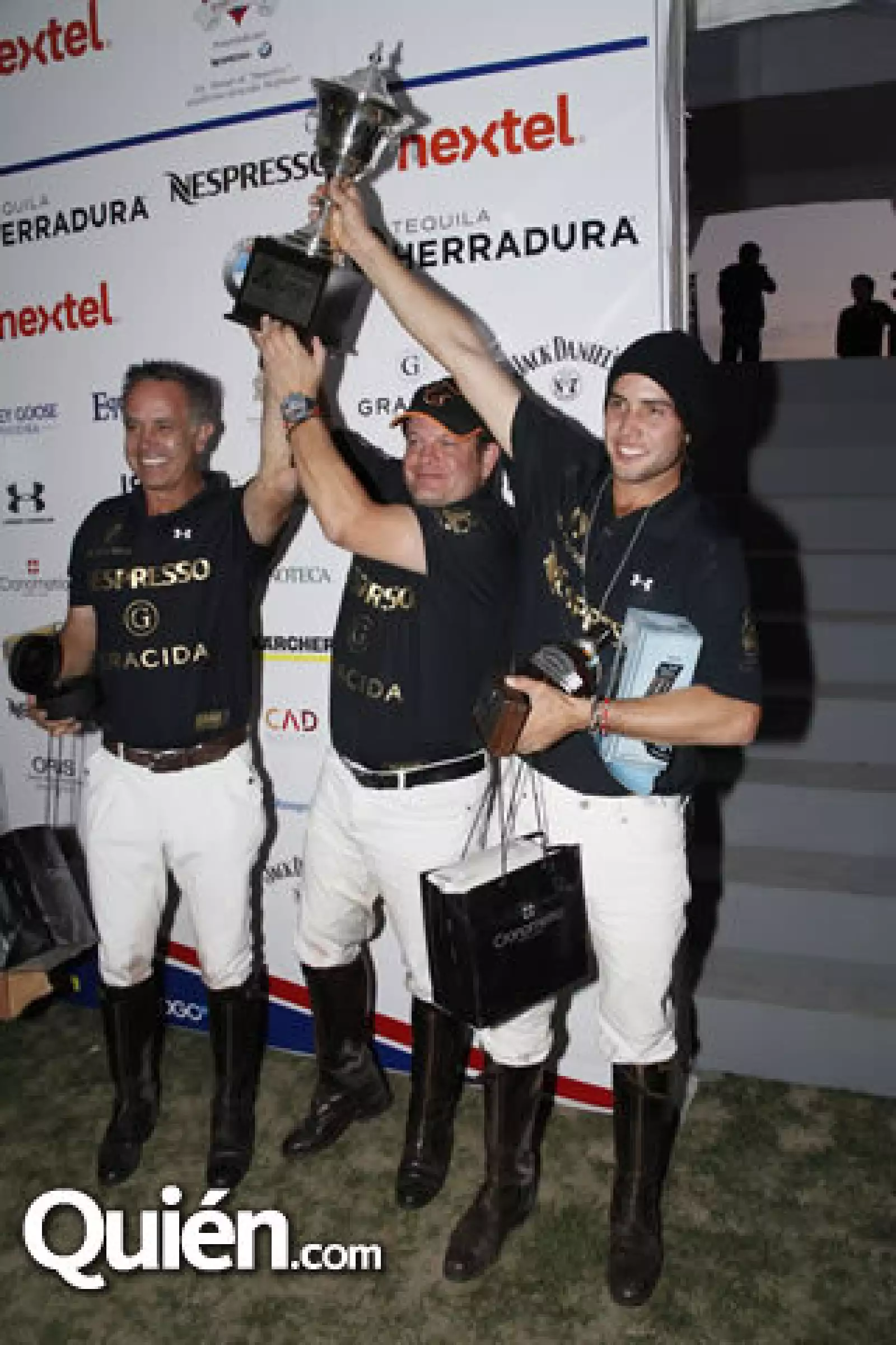 Equipo Nespresso 1 lugar