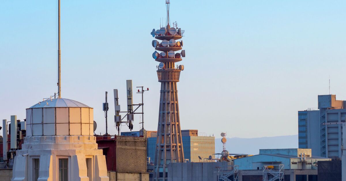 CFE, Altán Networks hisselerinin% 49'unu satın alıyor