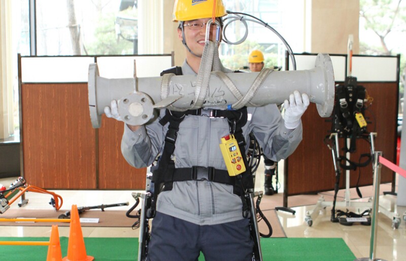 El traje rob�tico es un invento de la empresa DSME (Foto: DSME)