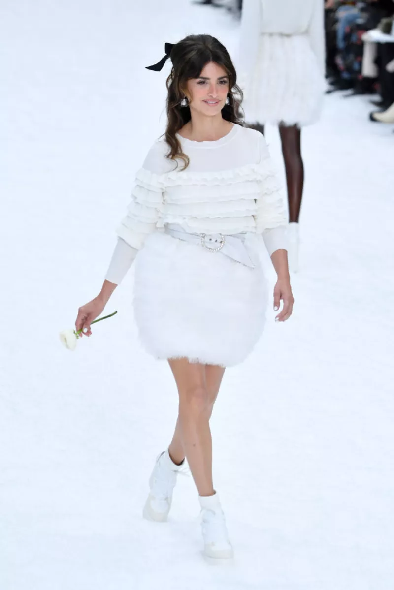 Chanel : Runway - Paris Fashion Week Womenswear Fall/Winter 2019/2020
