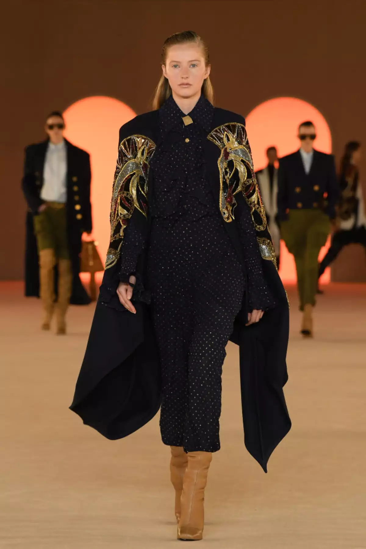 Balmain: Runway - Paris Fashion Week Womenswear Fall/Winter 2020/2021