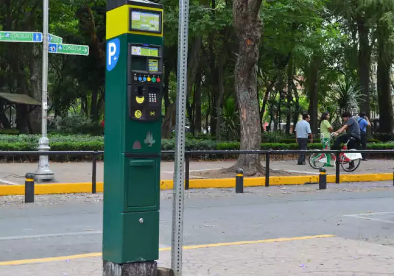 Parqu�metros 