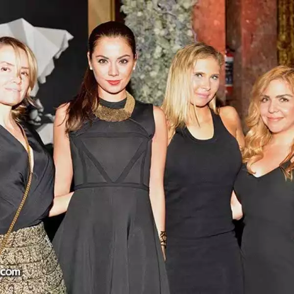 Penelope Linaldi,Ayesha Casal,Vivián Voitt y Tatiana Becerra.