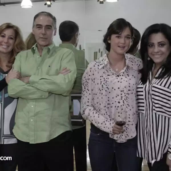 Cristina Payro,Ramón Guerra,Ana Paula Méndez,Claudia Guerra