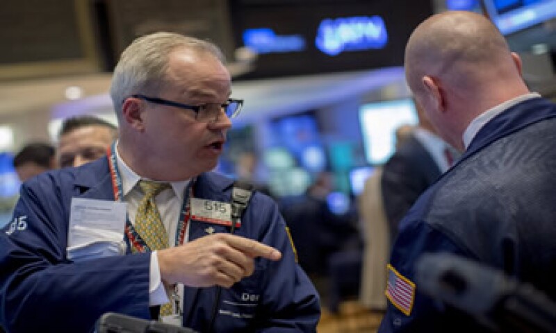 El Nasdaq retrocedió 0.22%. (Foto: Reuters )