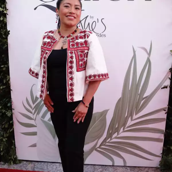 Rer carpet 31 Mujeres que Amamos 2019