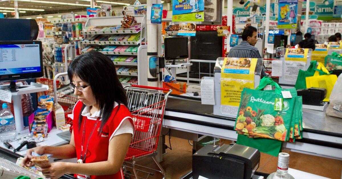 Soriana, Walmart'a karşı rekabet etmek ve yemek için kalıcı indirim kampanyası başlattı