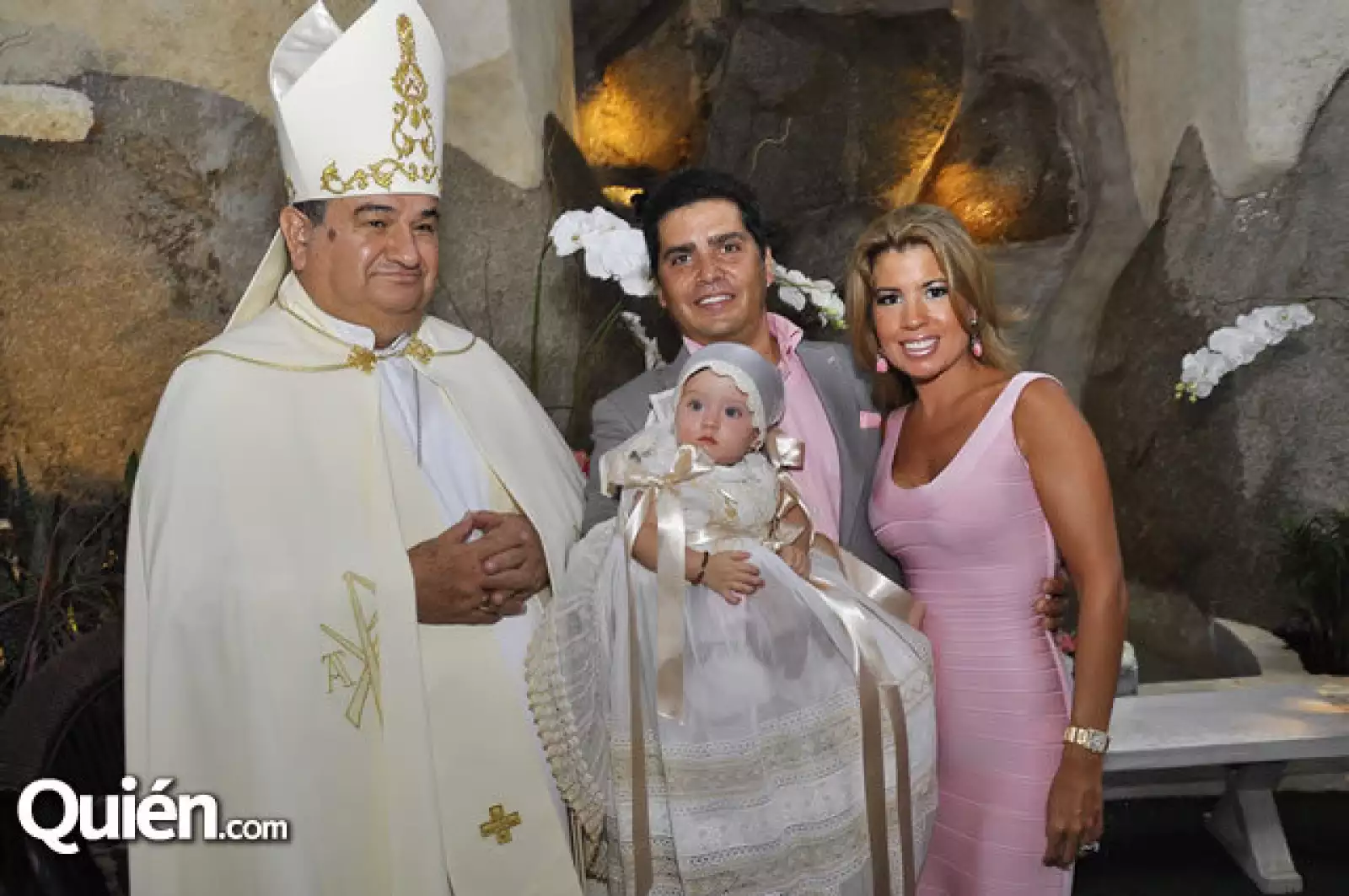 Carlos Gárfias,Fernanda Reyes Ochoa,Ricardo Reyes,Fernanda Ochoa