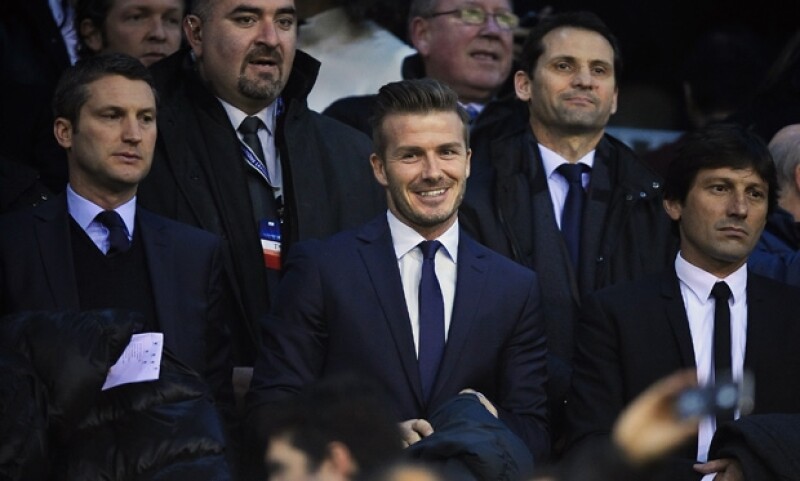 David estuvo en la tribuna junto a los directores del club.