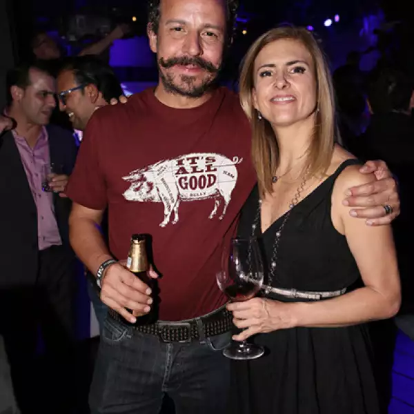 Benito Molino,Paulina Velez