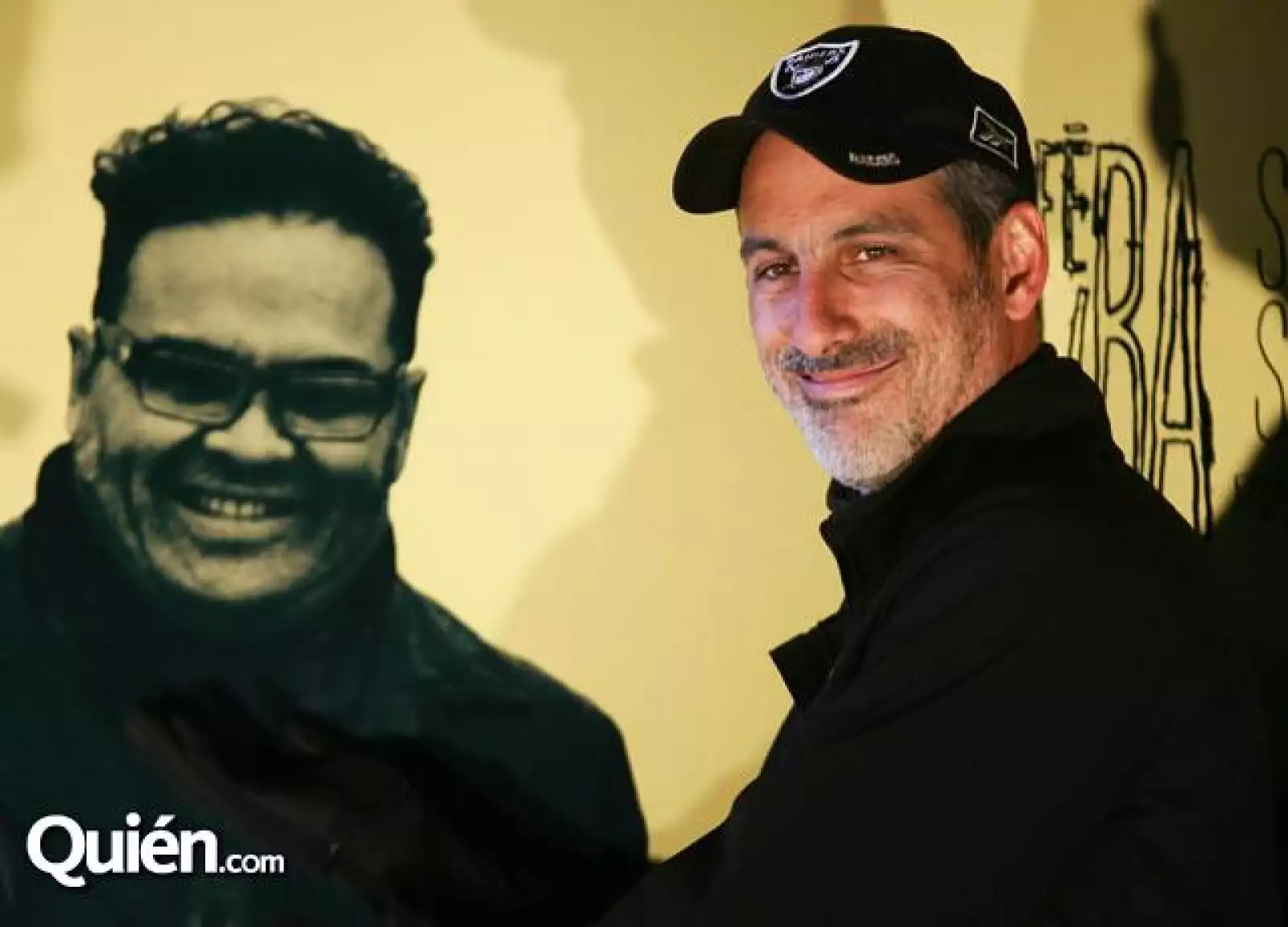 Alfombra Roja Cafe Tacvba