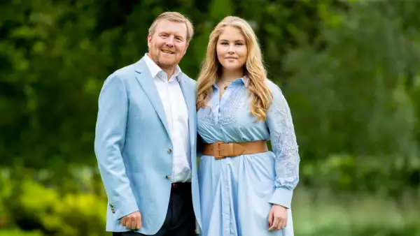 Rey Guillermo Alejandro y la princesa Amalia