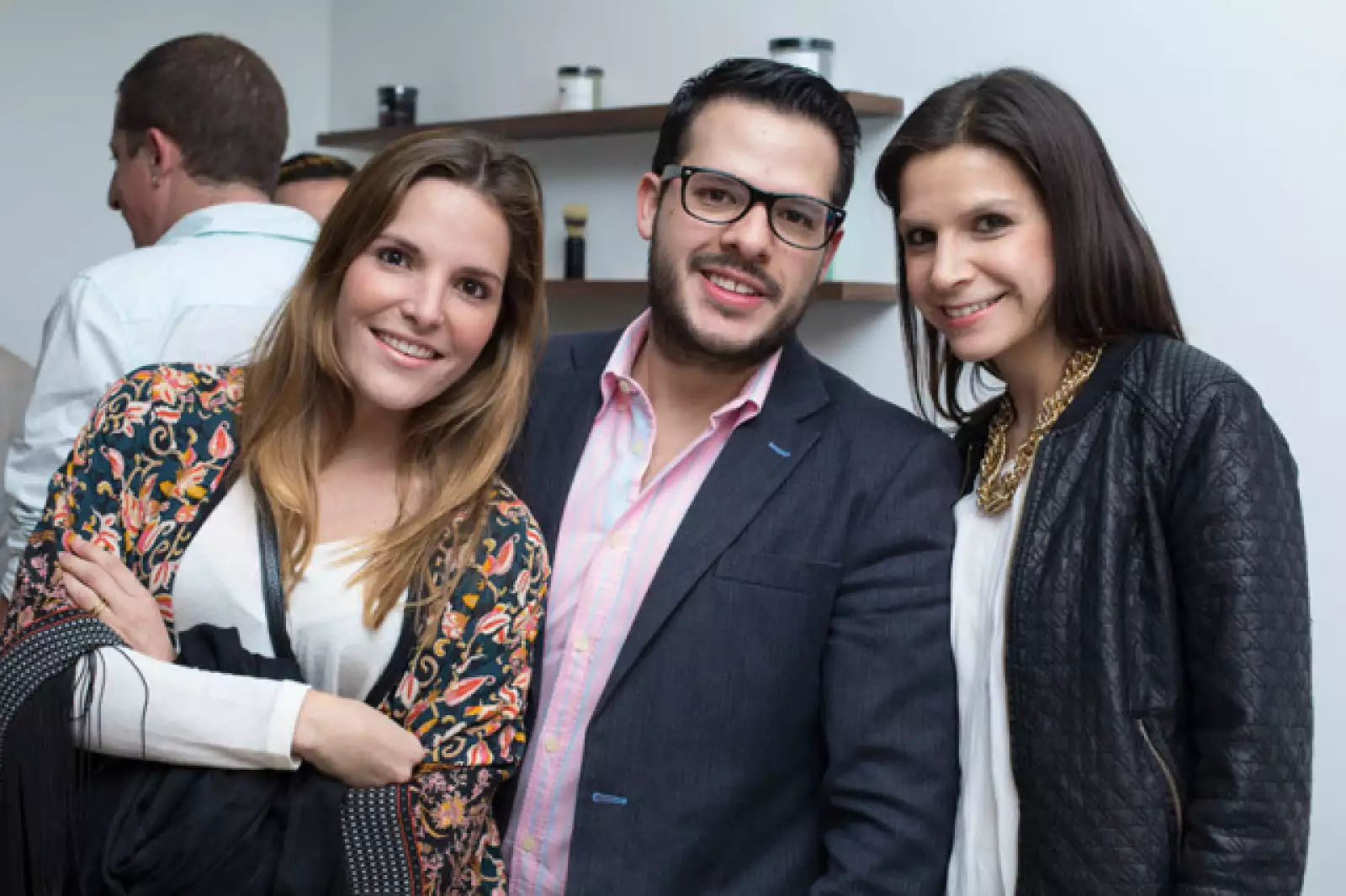 Sofía Díaz Mirón, Juan Carlos Casis y Daniela Betancurt