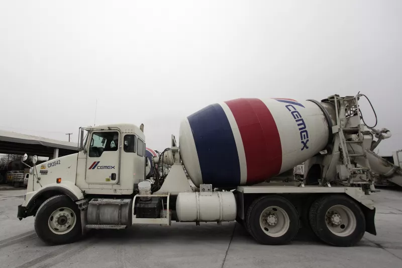 La cementera lanzó en junio una oferta por 450 millones de dólares.