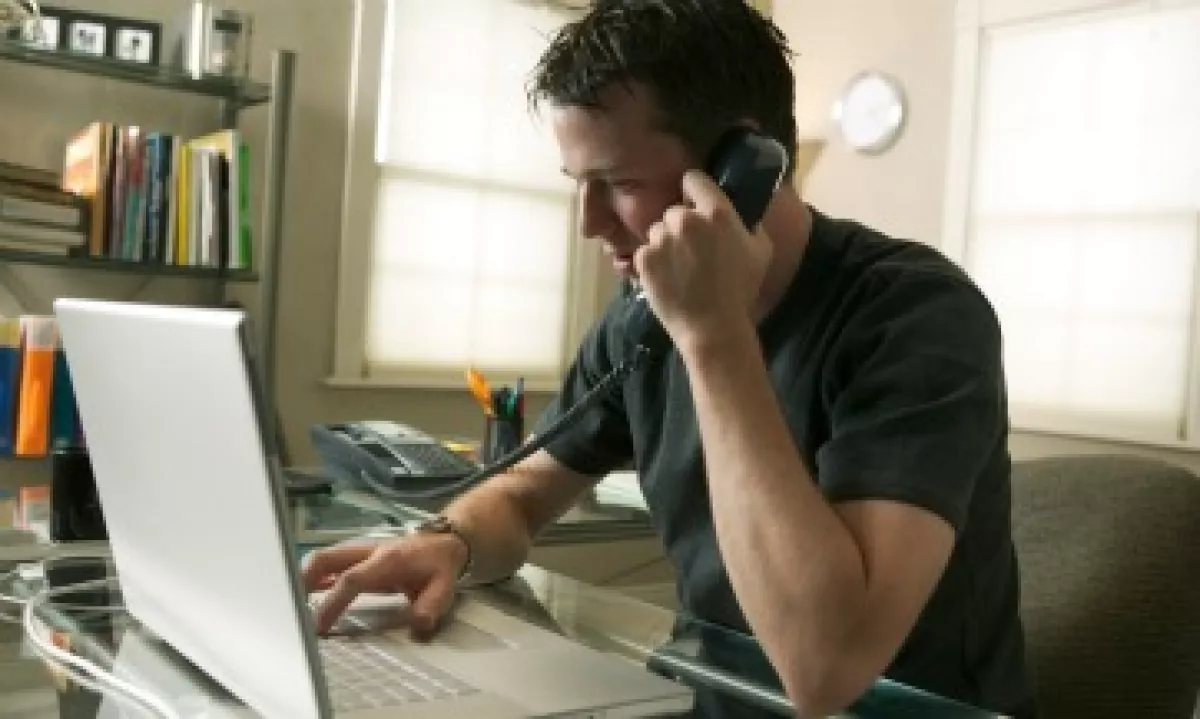 El 37% de los empleos tercerizados corresponde a jóvenes menores de 25 años. (Foto: Thinkstock)