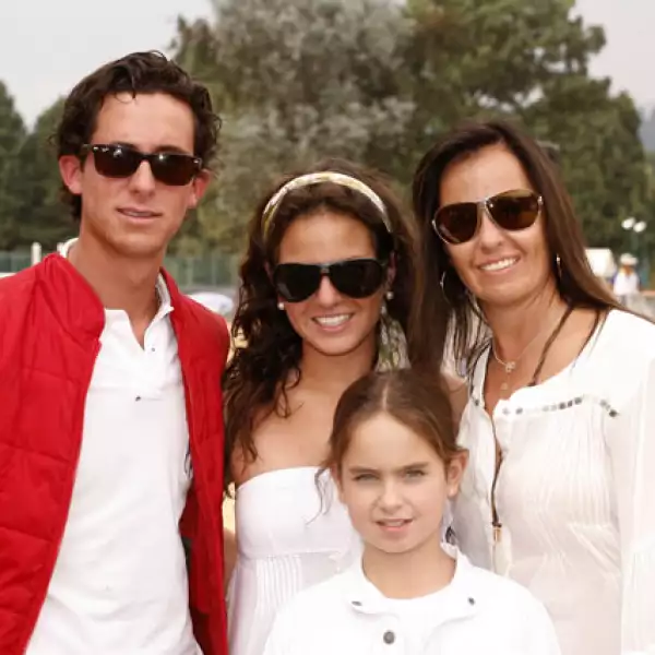 Peyrelonge poresentado por Scappino