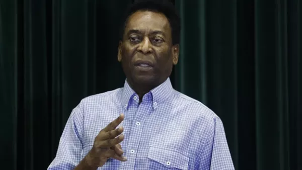 pele sale del hospital