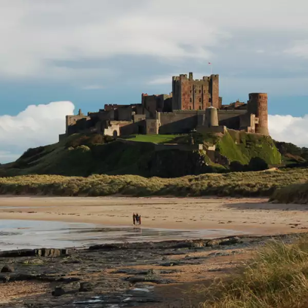 Probablemente el castillo con la vista más impresionante. Cuando lo vas a visitar en coche se te aparece acompañado por la playa. Es una primera impresión difícil de olvidar.