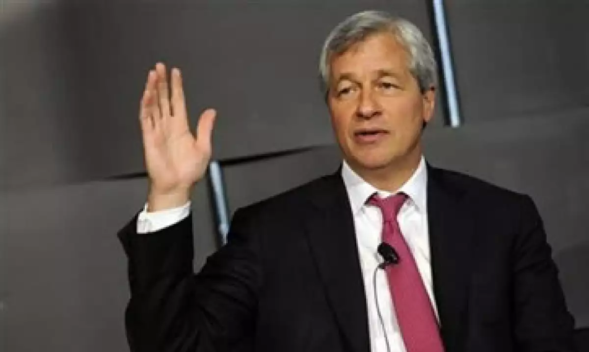JPMorgan anunció el lunes pasado el retiro de Ina Drew, su directora general de inversiones, tras la falla que costó 2,000 mdd. (Foto: Reuters)