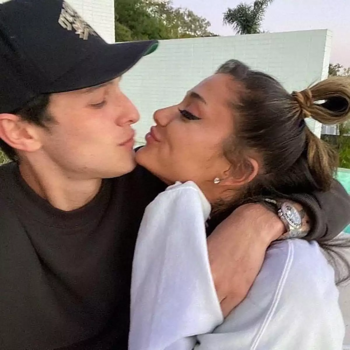 Ariana Grande y Dalton Gomez