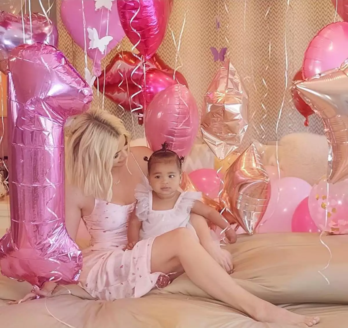 Khloé y True