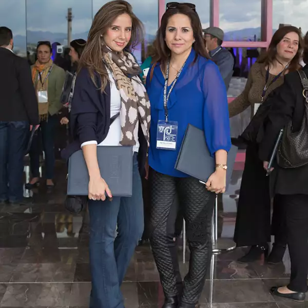 Rosalinda Delgado y Mayra Argumedo