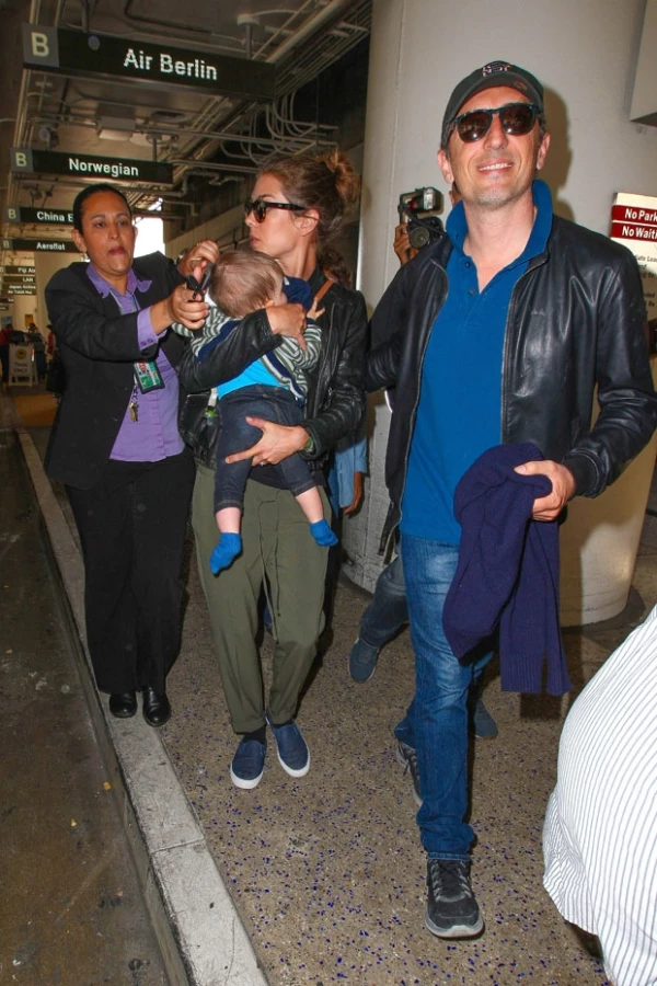 Carlota, Gad y Raphael en agosto pasado.