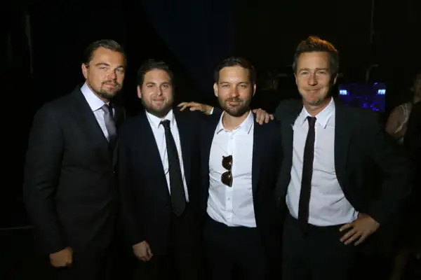 Entre los invitados estuvieron Jonah Hill, Tobey Maguire y  Edward Norton.