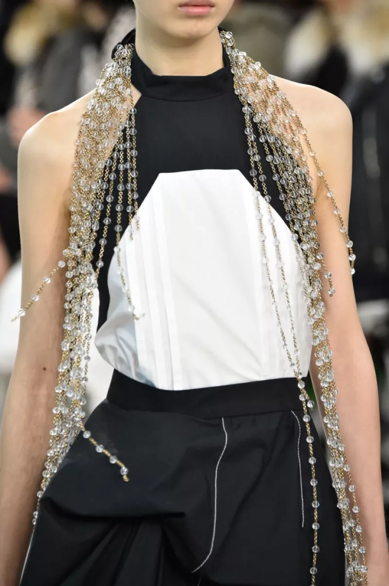 Loewe : Runway - Paris Fashion Week - Womenswear Spring Summer 2020
