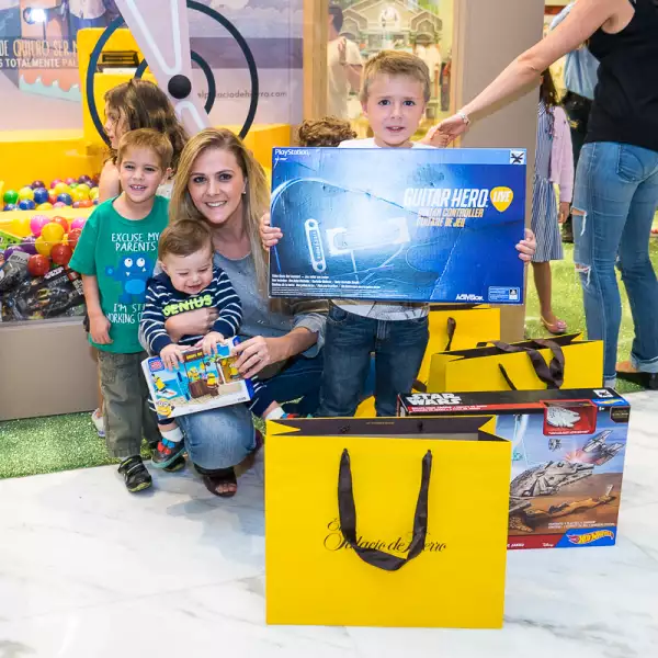 Evento Día del Niño Palacio de Hierro