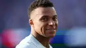 On incursiona en el mundo del futbol de la mano de Kylian Mbappé 