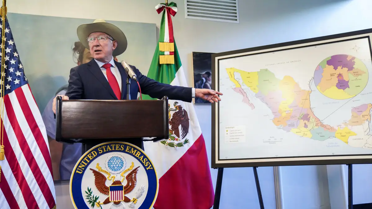Conferencia Ken Salazar
