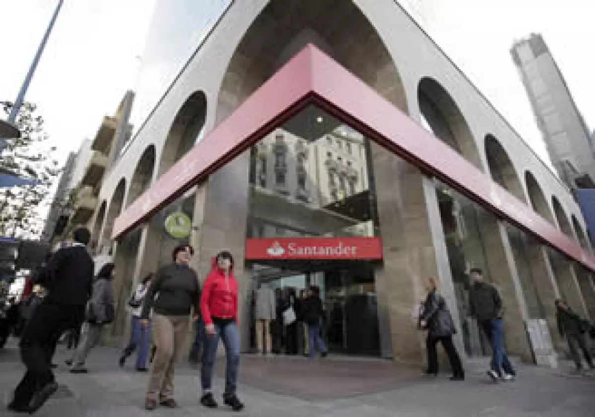 De 8,943 mde que Santander cosechó en 2010, 3013 mde fueron generados por Brasil. (Foto: Archivo Reuters)
