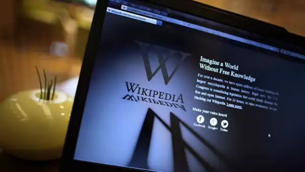 Wikipedia PIPA SOPA protesta