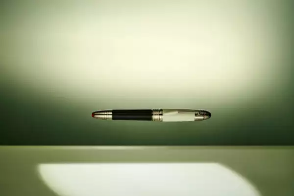 montblanc-coleccion-pluma